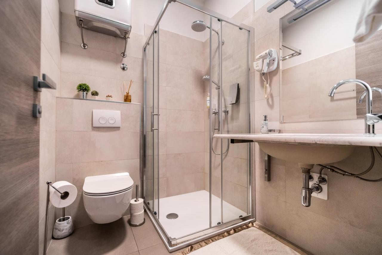 Tifani Luxury Rooms 2 Split Ngoại thất bức ảnh