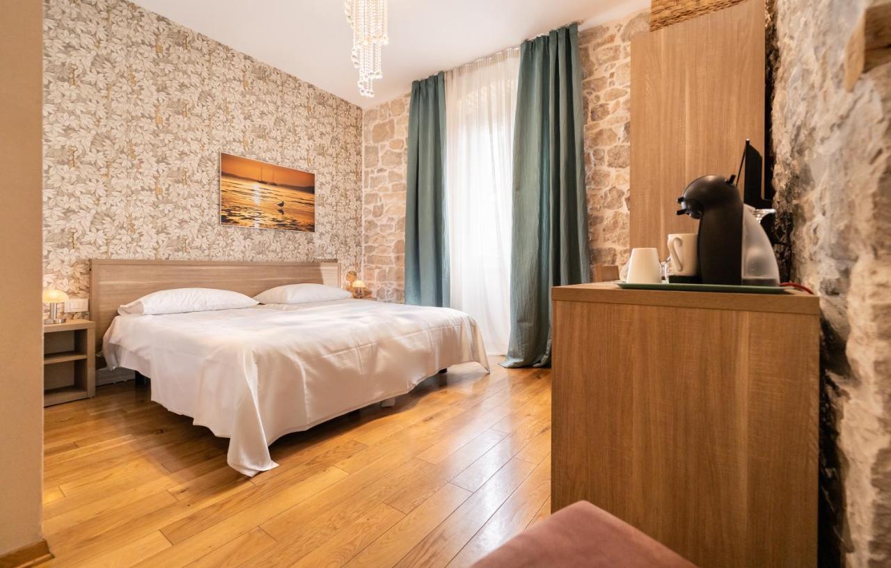 Tifani Luxury Rooms 2 Split Ngoại thất bức ảnh