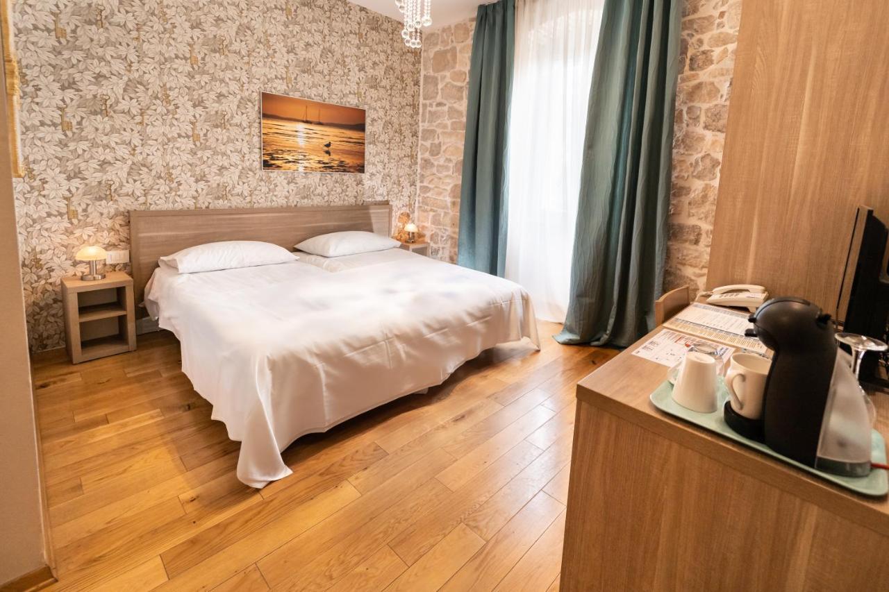 Tifani Luxury Rooms 2 Split Ngoại thất bức ảnh